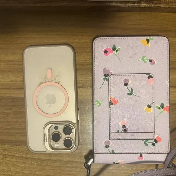 Kate Spade New York Floral Leather Phone Crossbody Bag - NWOT - Picture 7 of 13